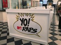MTV YO! RAPS - Warehouse | Counter Branding